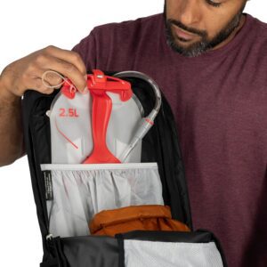 Osprey Talon 22 lightweight hiking backpack in black with ventilated back panel, hip belt storage, and 22L capacity – best day pack 2025 for versatility.